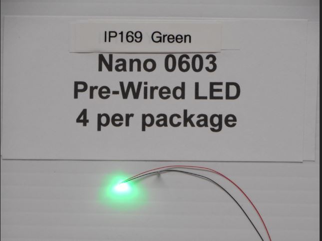 IP169 4 green 0603 Nano LED pre-wired chips