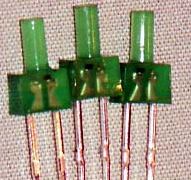 LS02GD 2mm round bayonet style green LED